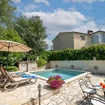 Gianni By Interhome * Plomin