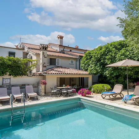 Holiday home Gianni By Interhome